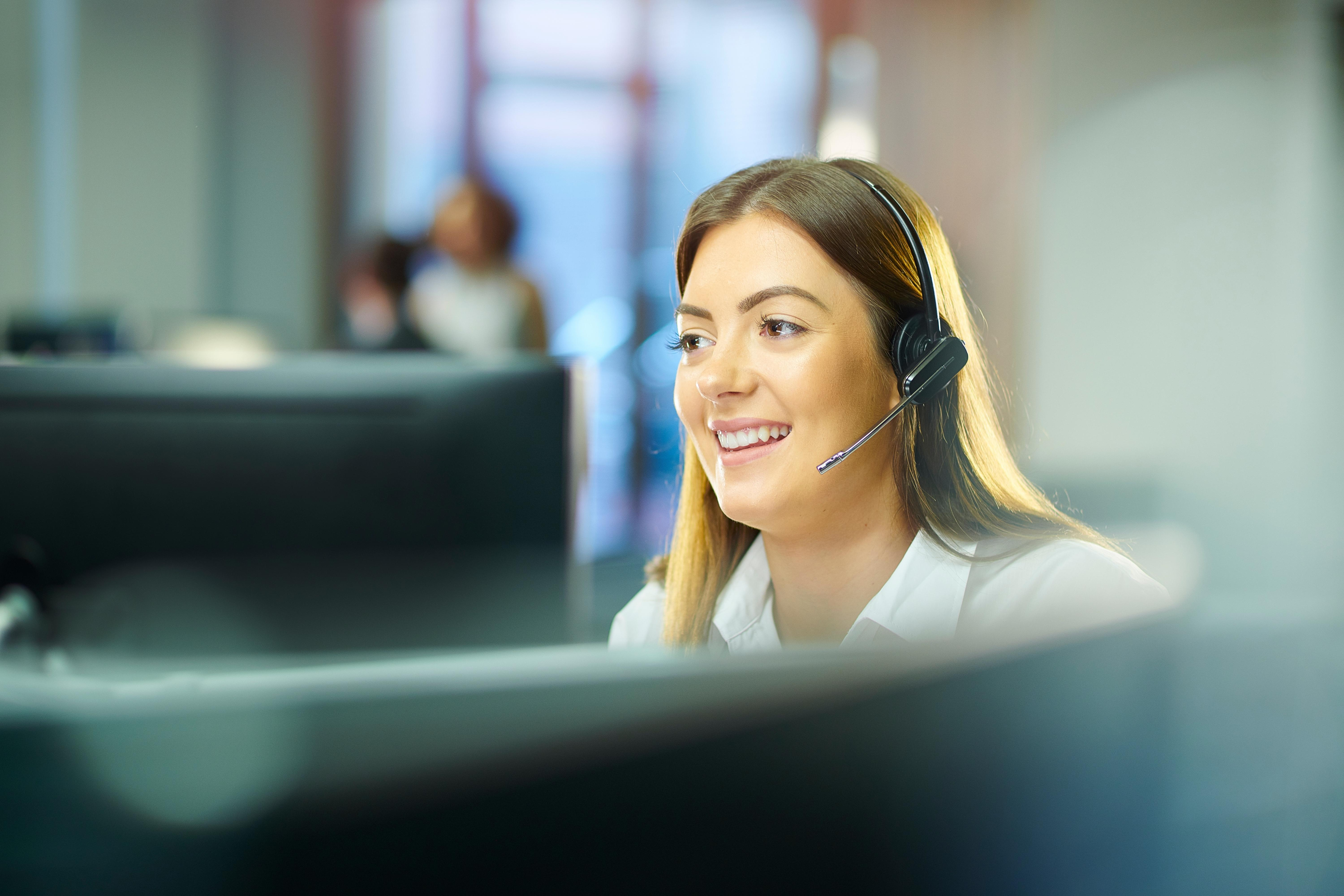 canva-call-center-female